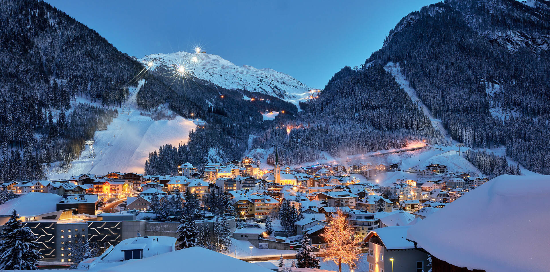  Ischgl bei Nacht